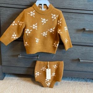 Knit pullover and bloomer set